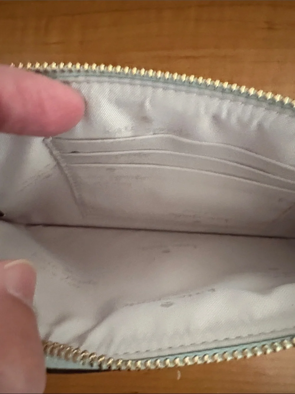 ‼️NWT‼️ Kate Spade Scattered Daisi Medium Zip Wristlet